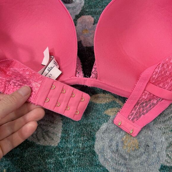 Victorias Secret Bra 36D Pink Lace Incredible Plunge Underwire thin - Picture 8 of 11